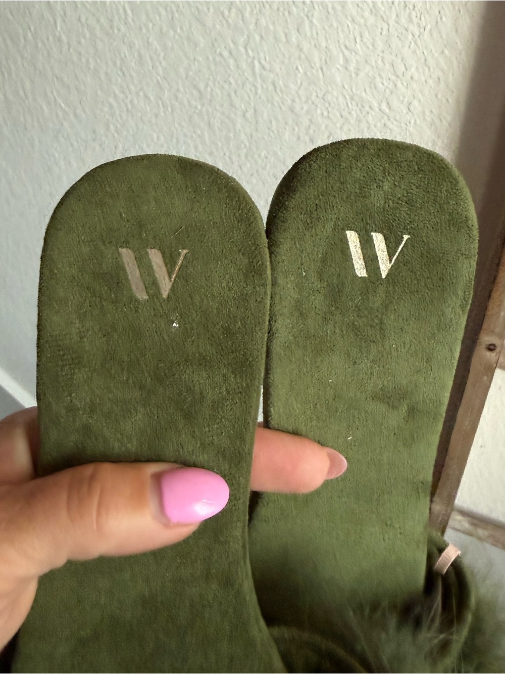 Amélie Home Green Feather House Slipper Slides NWT Sz: 9 - Picture 4 of 10